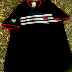 Adidas vintage DC United Jersey circa 90’s.